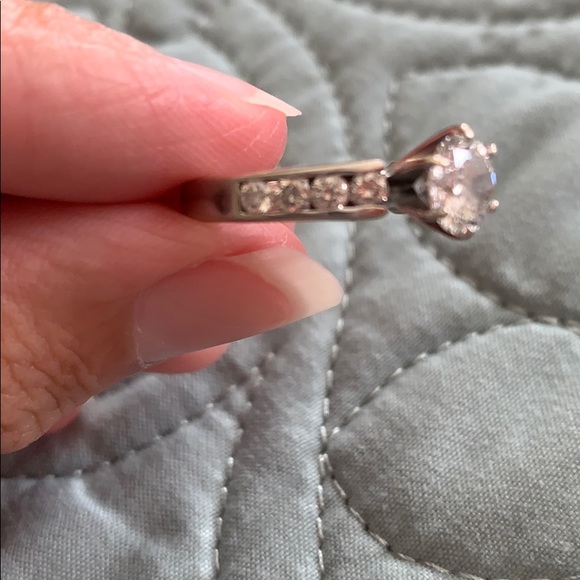 💍Engagement ring 💍 - Picture 3 of 5